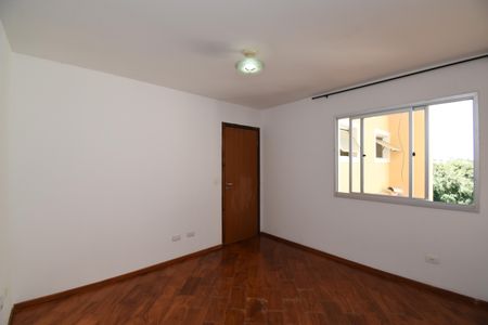 Casa de condomínio para alugar com 210m², 3 quartos e 2 vagasQuarto 