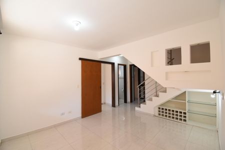 Casa de condomínio para alugar com 210m², 3 quartos e 2 vagasSala 2