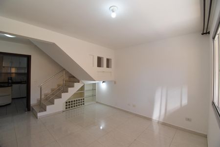 Casa de condomínio para alugar com 210m², 3 quartos e 2 vagasSala 2