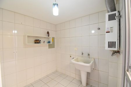 Casa de condomínio para alugar com 210m², 3 quartos e 2 vagasÁrea de Serviço