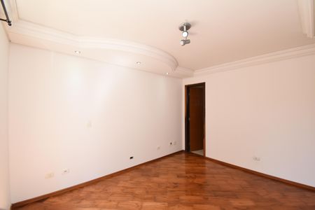 Casa de condomínio para alugar com 210m², 3 quartos e 2 vagasSuíte