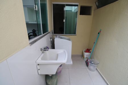 Apartamento à venda com 77m², 2 quartos e 1 vagaÁrea de serviço