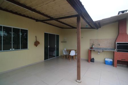 Apartamento à venda com 77m², 2 quartos e 1 vagaVaranda