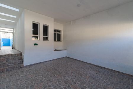 Garagem de casa à venda com 3 quartos, 137m² em Jardim Santa Maria, São Paulo