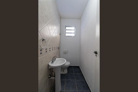 Casa à venda com 137m², 3 quartos e 2 vagasLavabo