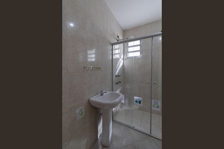 Casa à venda com 137m², 3 quartos e 2 vagasBanheiro social