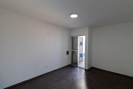 Suíte de casa à venda com 3 quartos, 137m² em Jardim Santa Maria, São Paulo