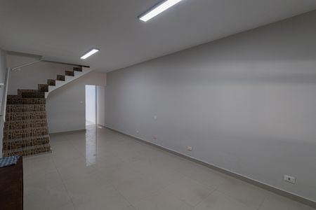 Sala de casa para alugar com 3 quartos, 137m² em Jardim Santa Maria, São Paulo