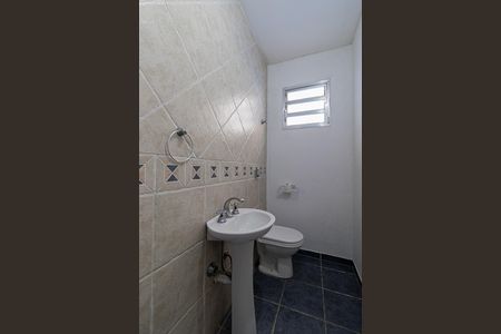 Casa à venda com 137m², 3 quartos e 2 vagasLavabo