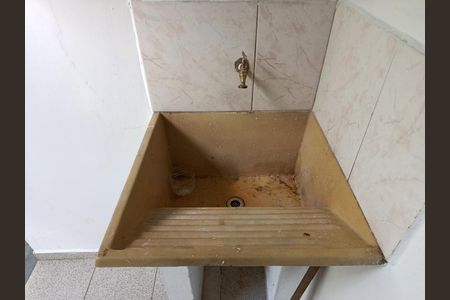 Casa para alugar com 44m², 1 quarto e sem vaga Casa para alugar com 44m², 1 quarto e sem vagaLavanderia