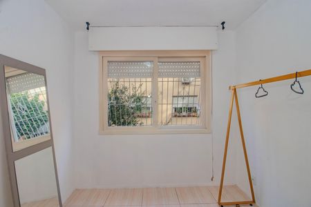 Quarto de apartamento para alugar com 1 quarto, 43m² em Jardim Leopoldina, Porto Alegre