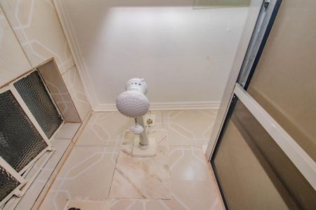 Apartamento para alugar com 43m², 1 quarto e sem vaga Apartamento para alugar com 43m², 1 quarto e sem vagaBanheiro
