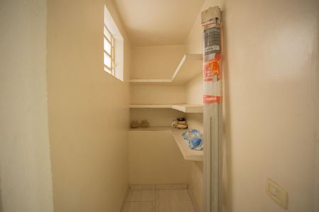 Casa para alugar com 300m², 3 quartos e 2 vagasDespensa