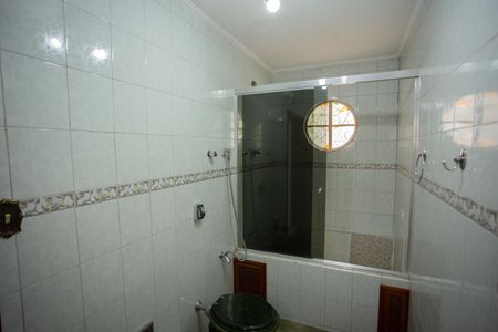 Casa para alugar com 300m², 3 quartos e 2 vagasBanheiro da Suíte 1