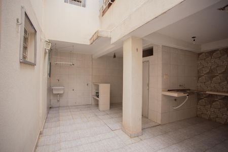 Casa para alugar com 300m², 3 quartos e 2 vagasÁrea de Serviço