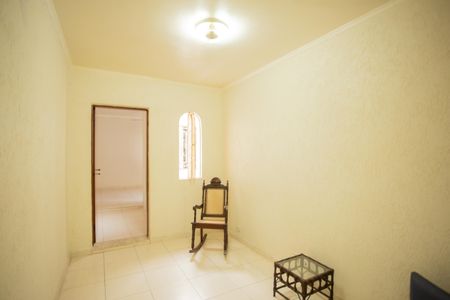 Casa para alugar com 300m², 3 quartos e 2 vagasCorredor