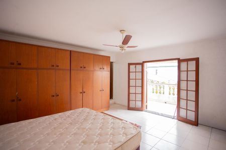 Casa para alugar com 300m², 3 quartos e 2 vagasSuíte