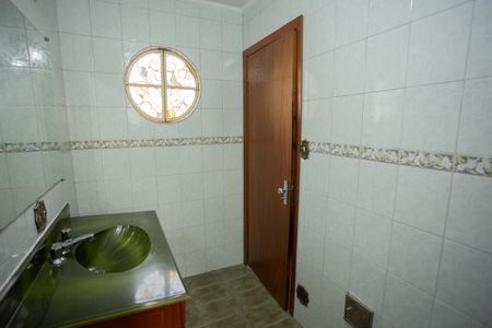 Casa para alugar com 300m², 3 quartos e 2 vagasBanheiro da Suíte 1