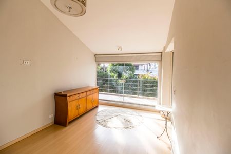 Casa de condomínio à venda com 380m², 4 quartos e 4 vagasSuíte 2