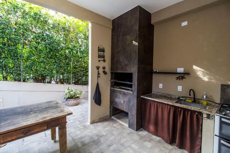 Casa de condomínio à venda com 380m², 4 quartos e 4 vagasÁrea gourmet