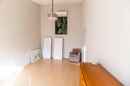 Casa de condomínio à venda com 380m², 4 quartos e 4 vagasSuíte 2