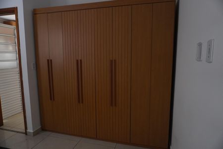 Casa de condomínio para alugar com 37m², 1 quarto e sem vagaQuarto