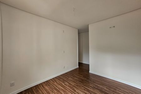 Apartamento à venda com 82m², 3 quartos e 2 vagasSuíte