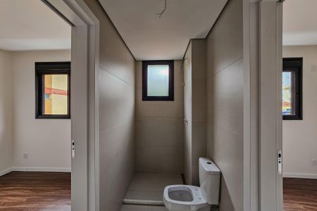 Apartamento à venda com 82m², 3 quartos e 2 vagasBanheiro Semi Suíte 1 e 2