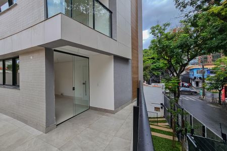 Apartamento à venda com 138m², 3 quartos e 2 vagasÁrea comum