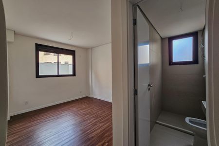 Apartamento à venda com 138m², 3 quartos e 2 vagasSuíte