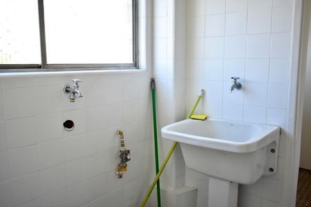 Apartamento à venda com 79m², 2 quartos e 1 vagaÁrea de Serviço