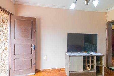 Casa à venda com 230m², 4 quartos e 1 vaga Casa à venda com 230m², 4 quartos e 1 vagaSala