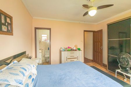 Casa à venda com 230m², 4 quartos e 1 vaga Casa à venda com 230m², 4 quartos e 1 vagaQuarto 1 - Suíte