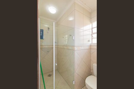 Casa à venda com 230m², 4 quartos e 1 vaga Casa à venda com 230m², 4 quartos e 1 vagaBanheiro Social