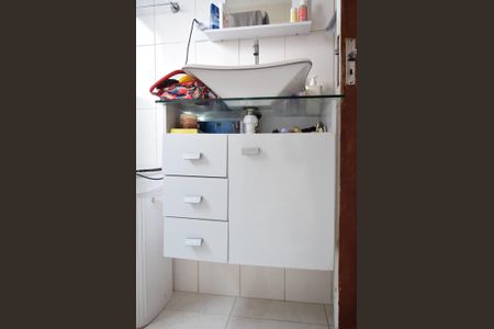 Apartamento para alugar com 58m², 2 quartos e sem vagaBanheiro