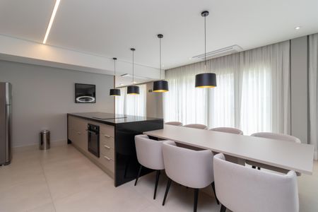 Apartamento para alugar com 106m², 2 quartos e 1 vagaÁrea comum - Salão de festas