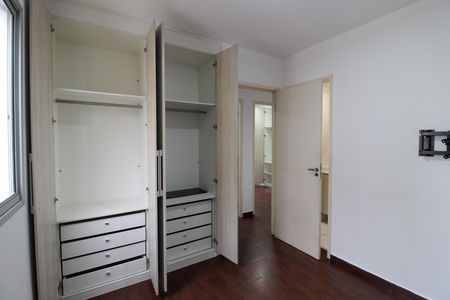 Apartamento à venda com 73m², 3 quartos e 2 vagasQuarto 3
