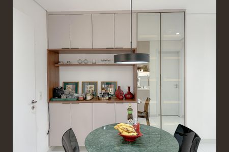 Apartamento à venda com 150m², 3 quartos e 2 vagasCozinha