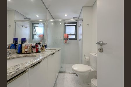 Apartamento à venda com 150m², 3 quartos e 2 vagasBanheiro Suíte 2