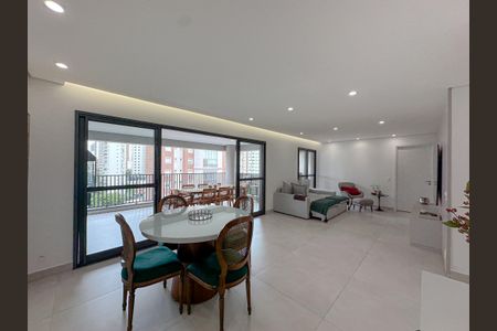 Sala de apartamento para alugar com 3 quartos, 150m² em Perdizes, São Paulo