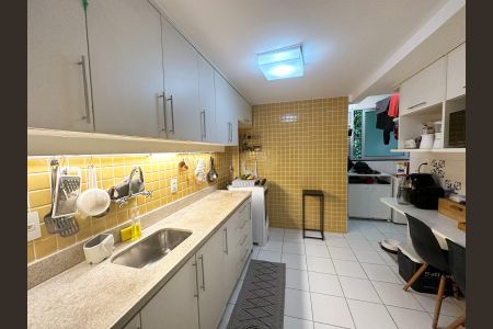 Apartamento à venda com 80m², 2 quartos e 1 vaga