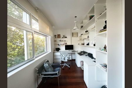 Apartamento à venda com 80m², 2 quartos e 1 vaga