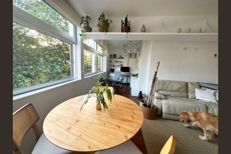 Apartamento à venda com 80m², 2 quartos e 1 vaga