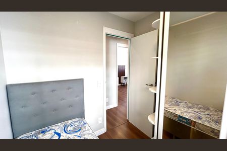 Apartamento à venda com 75m², 3 quartos e 2 vagas Apartamento à venda com 75m², 3 quartos e 2 vagasQuarto 2