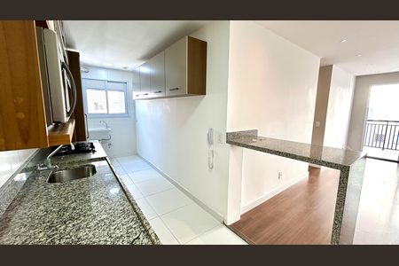 Apartamento à venda com 75m², 3 quartos e 2 vagas Apartamento à venda com 75m², 3 quartos e 2 vagasCozinha