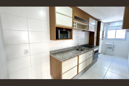 Cozinha de apartamento à venda com 3 quartos, 75m² em Picanço, Guarulhos