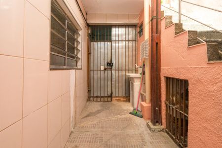 Casa para alugar com 40m², 1 quarto e sem vagaQuintal
