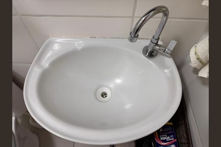 Banheiro Social de apartamento à venda com 2 quartos, 44m² em Vargem Grande, Rio de Janeiro