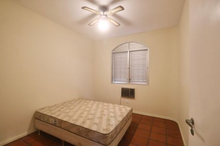 Quarto de apartamento para alugar com 2 quartos, 68m² em Loteamento João Batista Julião, Guarujá