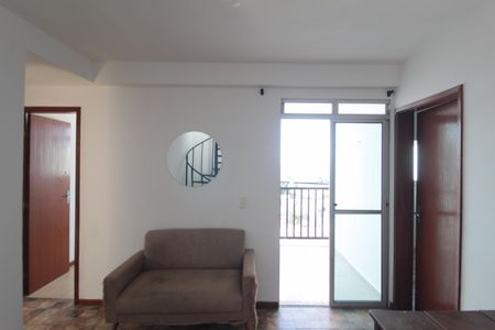 Sala de Estar de apartamento para alugar com 3 quartos, 120m² em Jaraguá, Belo Horizonte